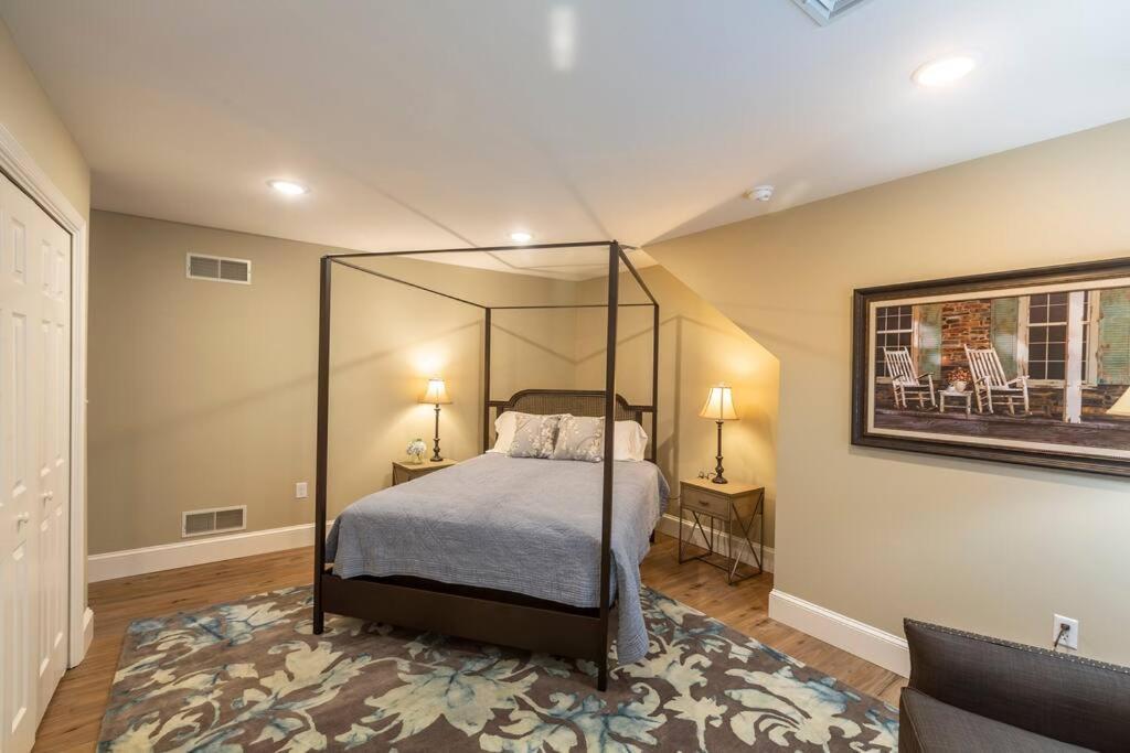 Villa The Queen Place - Updated-private Backyard Gordonville
